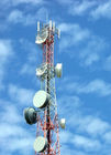Q235 χάλυβας 3 γωνίας πύργος δικτυωτού πλέγματος τηλεπικοινωνιών ποδιών