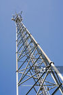 Γαλβανισμένος πύργος δομών χάλυβα τηλεπικοινωνιών Q235 καυτής εμβύθισης