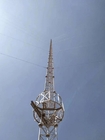 Γαλβανισμένη κεραία 30m/S επικοινωνίας ιστών πύργων καλωδίων Guyed χάλυβα καυτής εμβύθισης